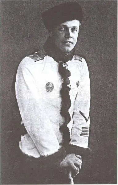ЯА Слащёв в Севастополе 1920 г ЯА Слащёв со своим штабом - фото 7