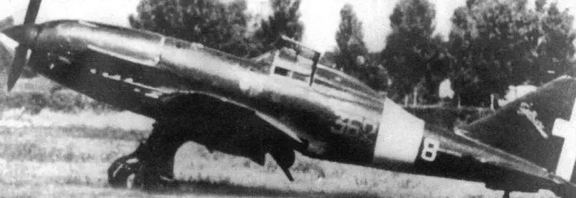 Re2005 362й эскадрилии Каподичино лето 1943 года Интересен кок винта - фото 107