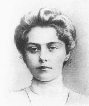 В Е Аренс 1903 г Л М Рейснер М ТумповскаяНа фото ей 16 лет - фото 25