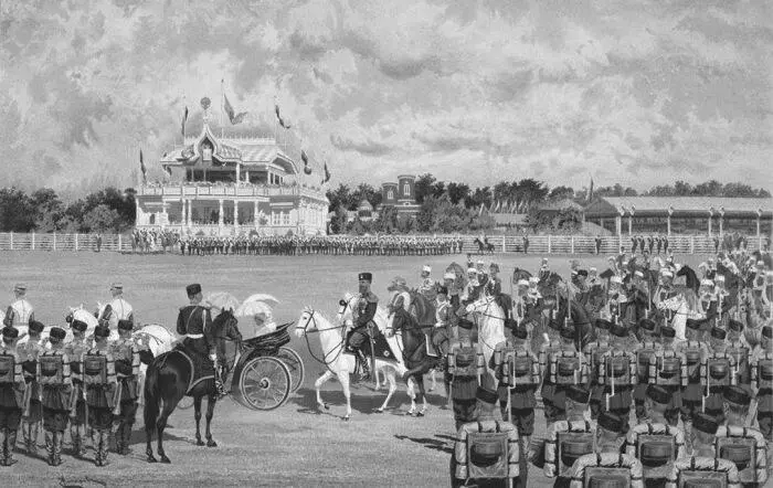 Прибытие государя на парад 15 мая 1883 года Лист из альбома Крещеное - фото 37