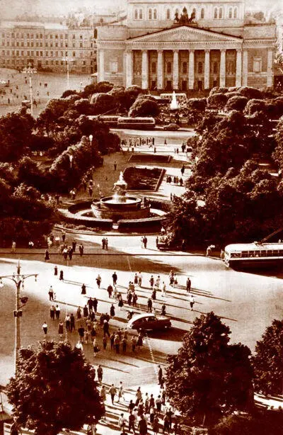 Москва в 1960е гг Вовторых с Мишей у меня связана не только Патетическая - фото 60
