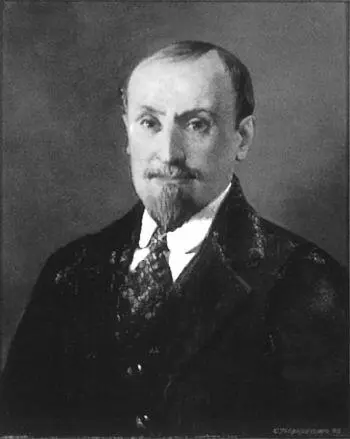 Призван на ответственный пост Павел Николаевич Переверзев родился в 1871 году - фото 16