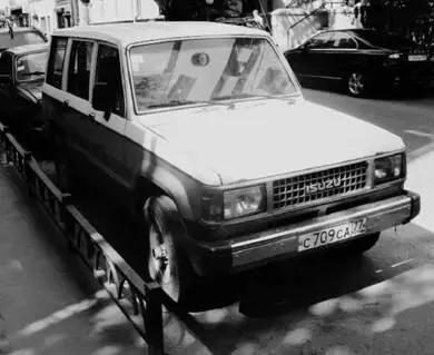 Джип Исудзу Фото Геннадий Шубин УРАЛ4320 с дизельным двигателем слева и - фото 237