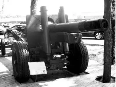 152 мм гаубицапушка МЛ20 образца 1937 г Дальность выстрела 172 км Фото - фото 25