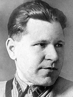 Начальник штаба 120го гап майор ФС Машковцев 1904 1941 застрелился в - фото 71