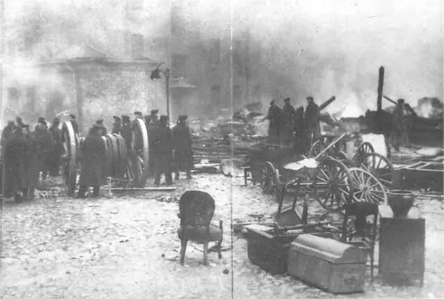 Прибытие войск из Петербурга в Кронштадт для подавления восстания 1905 г - фото 40