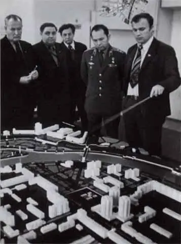Здесь будет городсад У плана генеральной реконструкции Орла 1975 г - фото 19