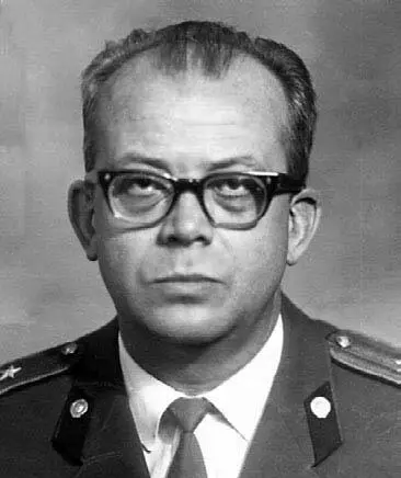 19651968 гг Головахо Ким Леонтьевич Родился в 1929 году в г Ленинграде - фото 123
