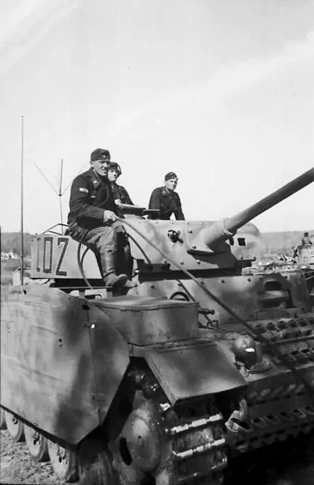 21 июня 1943 г Немецкие танкисты Партизанский отряд За Родину - фото 28