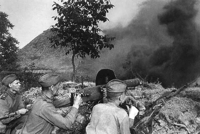 Советская пехота 22 июля 1943 года Началась Мгинская наступательная операция - фото 31