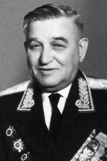 А Н Мишутин В М Бочков Ольга Желоховцева и Михаил Панкратьев перед - фото 170