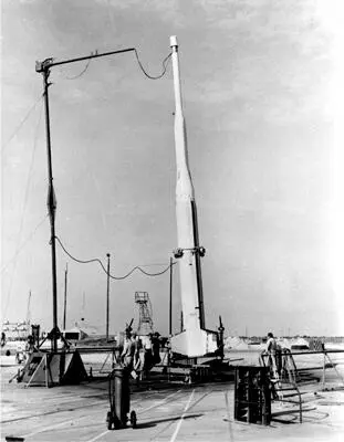 Рис 94Ракета Х17А на пусковом станке 27 августа 1958 г считается датой - фото 49