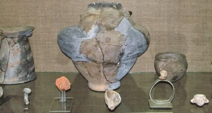 Артефакты трипольской культуры Но примерно 6000 лет назад началось Великое - фото 28