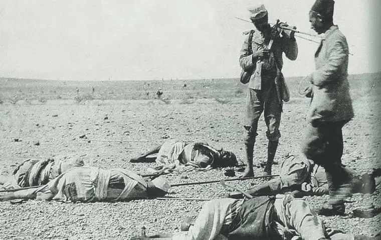 Имперская спесь а Солдатышотландцы у Большого сфинкса в Гизе 1882 б - фото 54