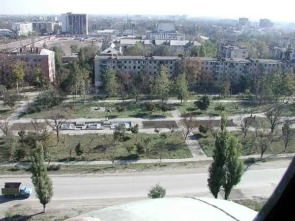 Виды разрушенного Грозного с борта вертолета 2008 г архив автора Только в - фото 42