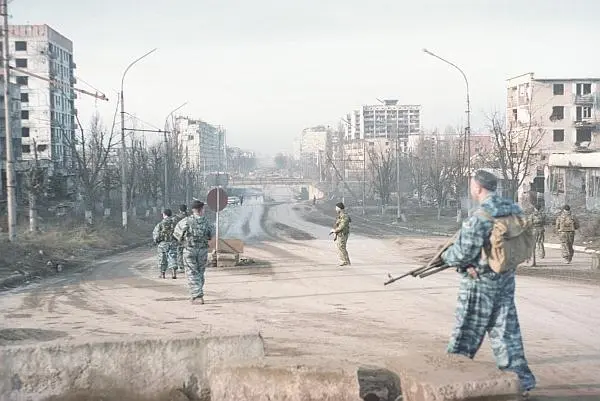 Зачистка Грозного типичная картина начала 2000х годов архив автора Таким - фото 47