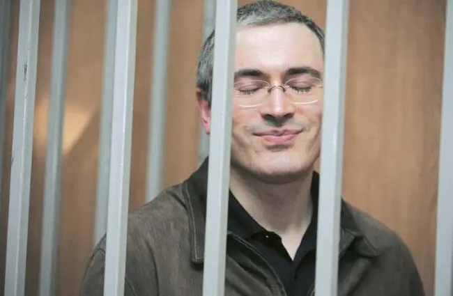 Неожиданное счастье суд с пятого захода удовлетворил ходатайство защиты - фото 20