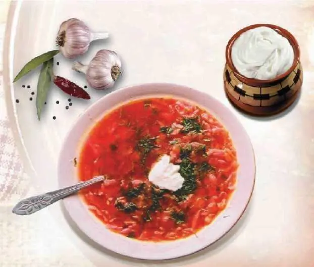 Вам понадобится 1 кг свиной или говяжьей вырезки 500 г белокочанной - фото 26