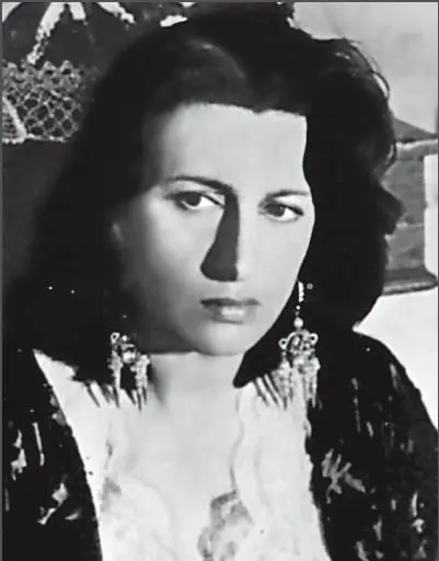 Выдающаяся итальянская актриса театра и кино Исполнительница острохарактерных - фото 51
