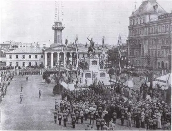 Церемония открытия памятника генералу М Д Скобелеву 1912 г - фото 51