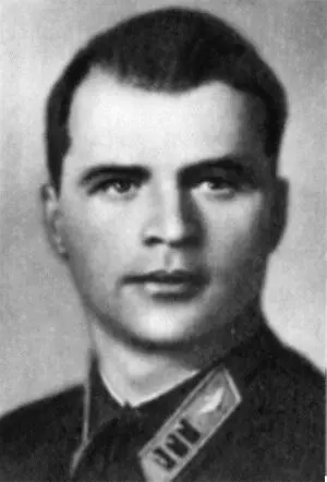 21 Дважды Герой Советского Союза С П Супрун 22 Герой Советского Союза - фото 24