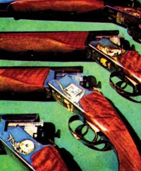 Рис 611 Ижевский оружейный завод Удмуртия Конец 1990х гг Образцы ружей - фото 120