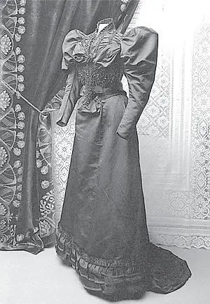 Платье женское 1890е гг В конце XIX начале XX века в моду вошел силуэт в - фото 44