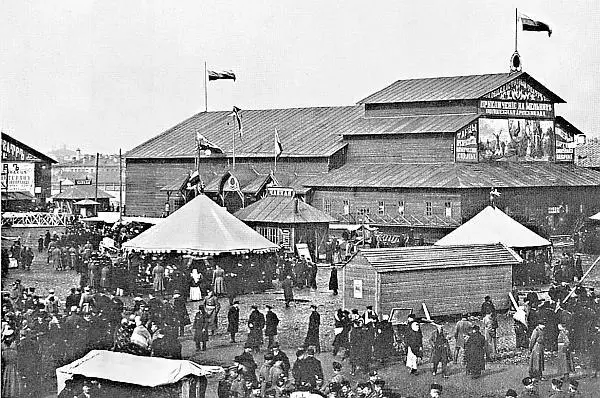 Народные гуляния 1890е гг Летом люди не имевшие средств чтобы нанять - фото 90