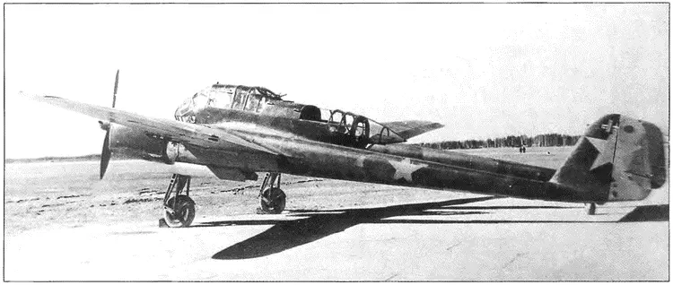 FW 189Ф2 на бетонке в Чкаловской 1943 г Советский разведчик Су12 - фото 146