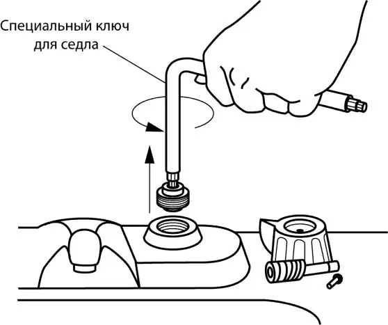 Рис 68 В некоторых смесителях седло съемное В большинстве смесителей седло - фото 158