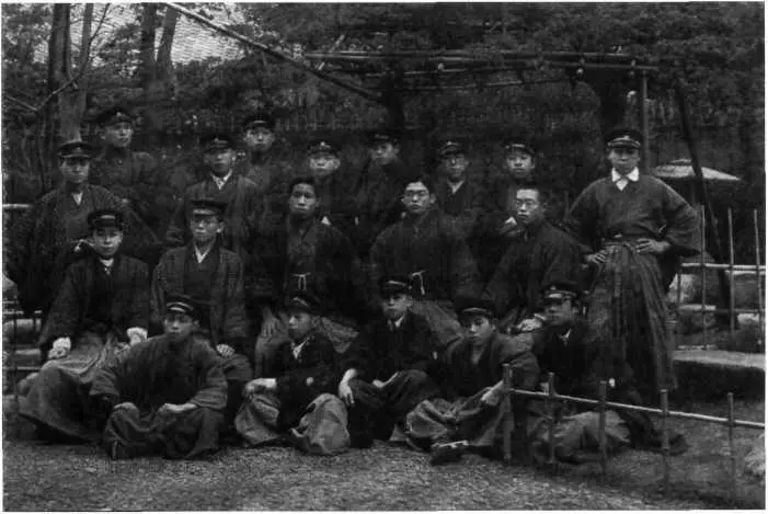Учащиеся Токийской православной семинарии около 1904 г Учащиеся Токийской - фото 9