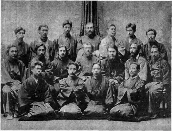 Русские и японские священнослужители сентябрь 1893 г Токио Во 2м ряду - фото 4