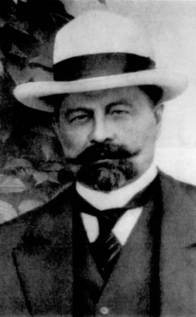 Н А Варенцов Фото 1910х гг М Н Варенцов 1827 г Неизвестный художник - фото 1