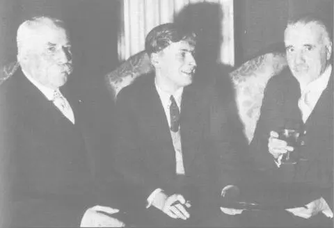 Сэр Эдвард Элгар Иегуди и сэр Томас Бичем в Лондоне 1932 год Выступление с - фото 36