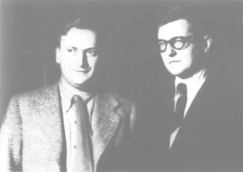 В Москве с Дмитрием Шостаковичем 1945 год Мстислав Ростропович и Иегуди в - фото 47
