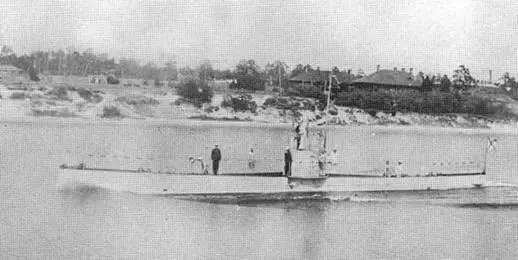 Минога выходит в море Подводная лодка Минога в море и в доке - фото 91