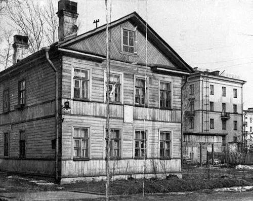 Дом где квартировал рабочий завода Айваз Э Калъске на Ярославском пр 11 - фото 81