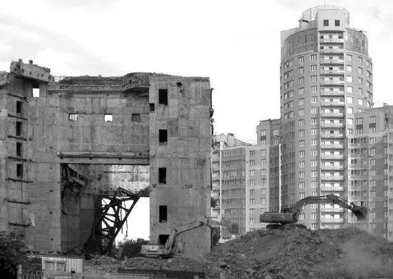 Снос недостроенного ДК Светлана Фото автора июль 2008 г Снос - фото 187