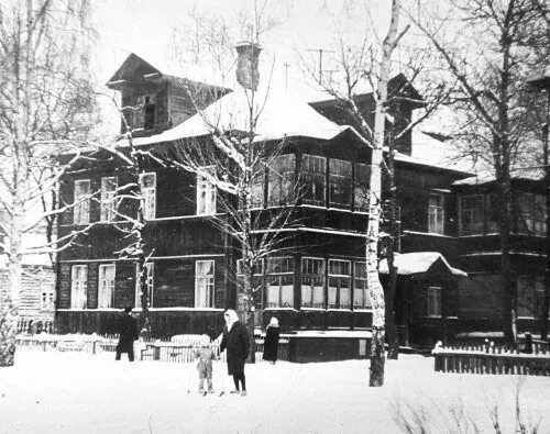 Родной дом НД Лобанова Павловская ул 32 Последние годы Павловской улицы - фото 219