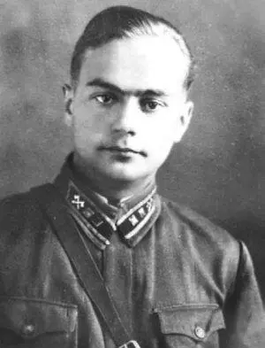 К Лобанова Фото 1946 г Из архива ТН Лобановой К Лобанова с дочерью - фото 227