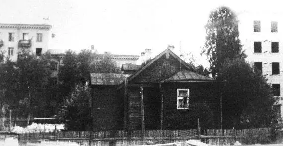 Родной дом на Костромском пр 31 бывший ермаковский в окружении - фото 259