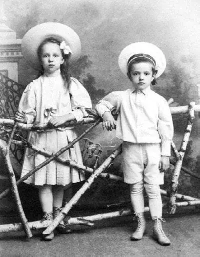 М и М Цветковы Фото около 1910 г Из семейного архива Цветковых В новый дом - фото 295