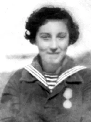 В Трофимова фото 1945 г В первый год их проживания в этой квартире они - фото 350