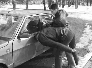Фото 60 По желанию можете использовать автомобиль для завершения контратаки - фото 70