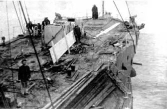 Начало разборки крейсера Россия Кронштадт 19201922 гг Большие корабли - фото 65