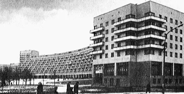 Жилой дом на проспекте Непокоренных д 74 В 19661970х годах под - фото 175