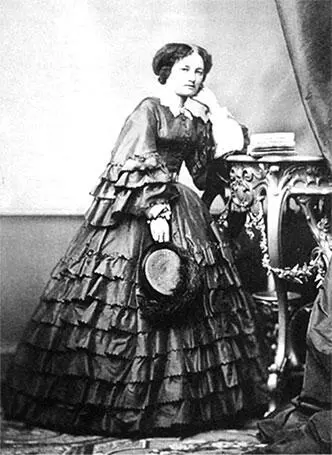 А Тютчева 1862 г А Долгорукова После смерти Николая I его сын - фото 281