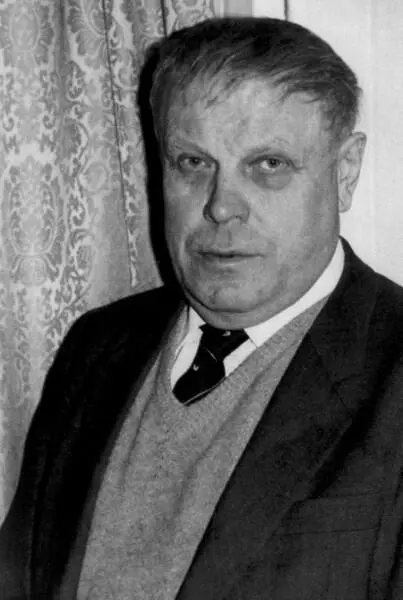 Владимир Алексеевич Солоухин Георгий Жженов читает стихи Леонида Бородина - фото 88