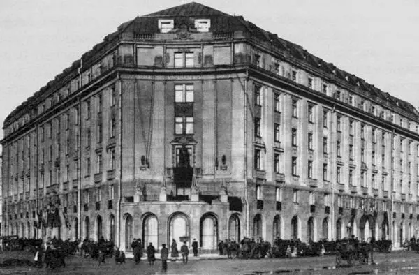 Гостиница Астория Фотография 1912 года Гостиница имела несколько - фото 52