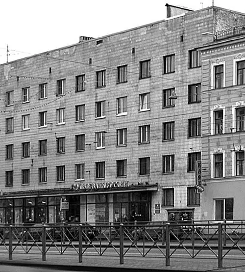 Дом 185 Современный пятиэтажный многоквартирный дом постройки 1970х гг - фото 179